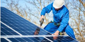 Installation Maintenance Panneaux Solaires Photovoltaïques à Aougny